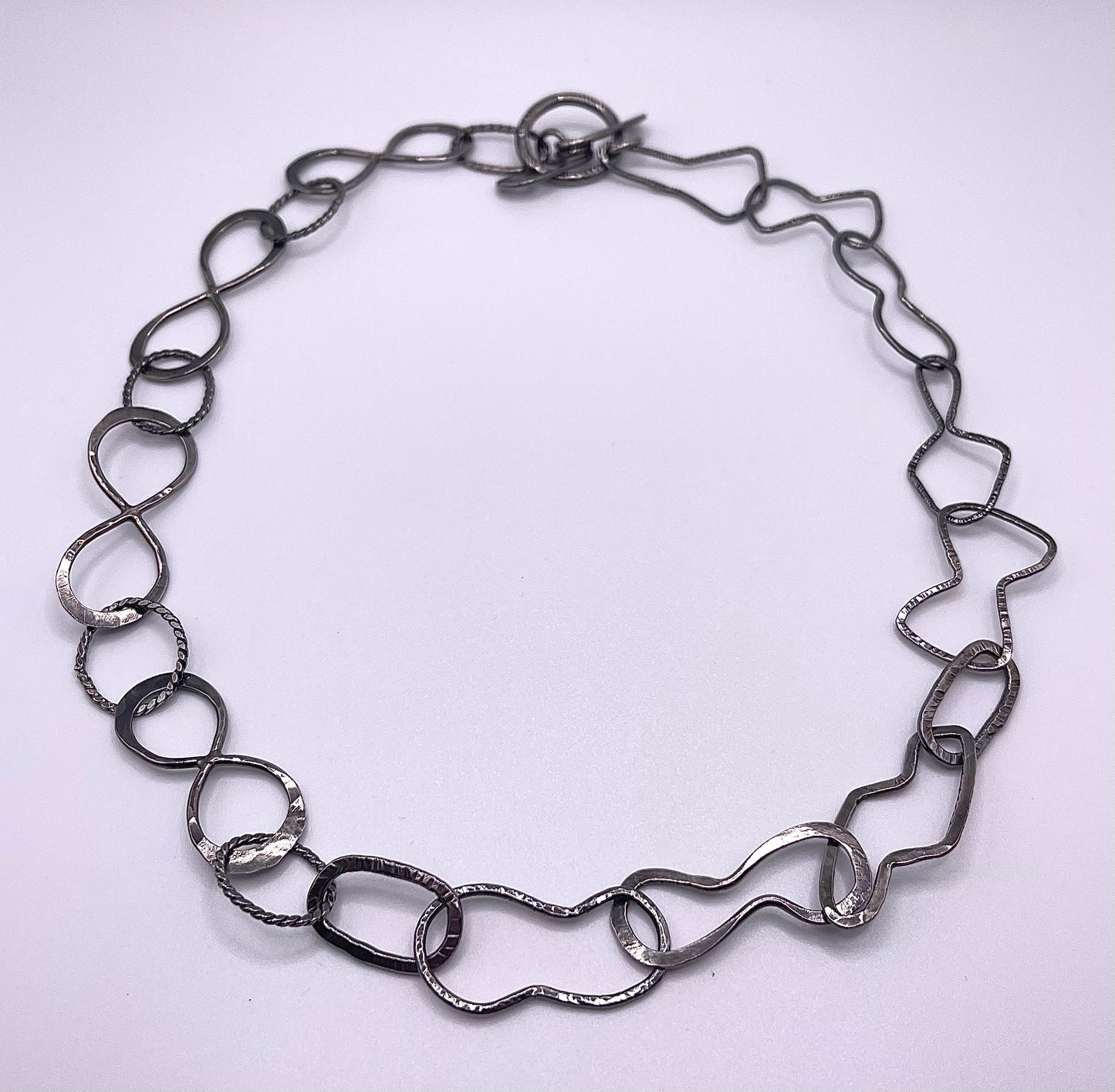 Artful Chains 31