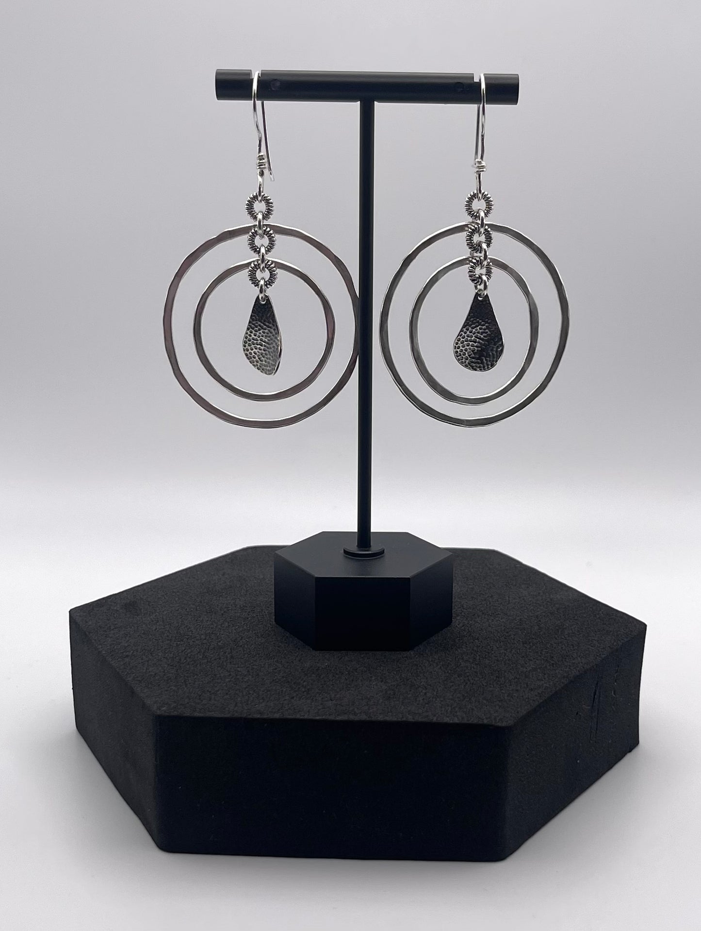 Lightness in Motion 10